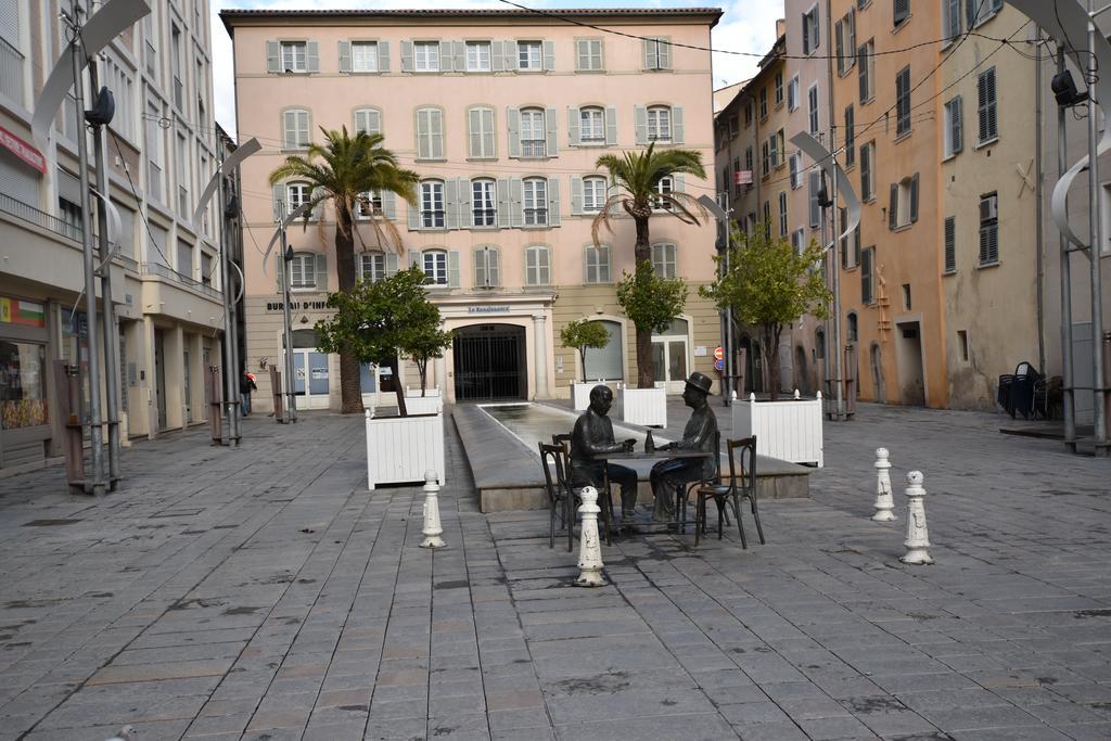 Apartmán Le Gambetta Toulon Exteriér fotografie